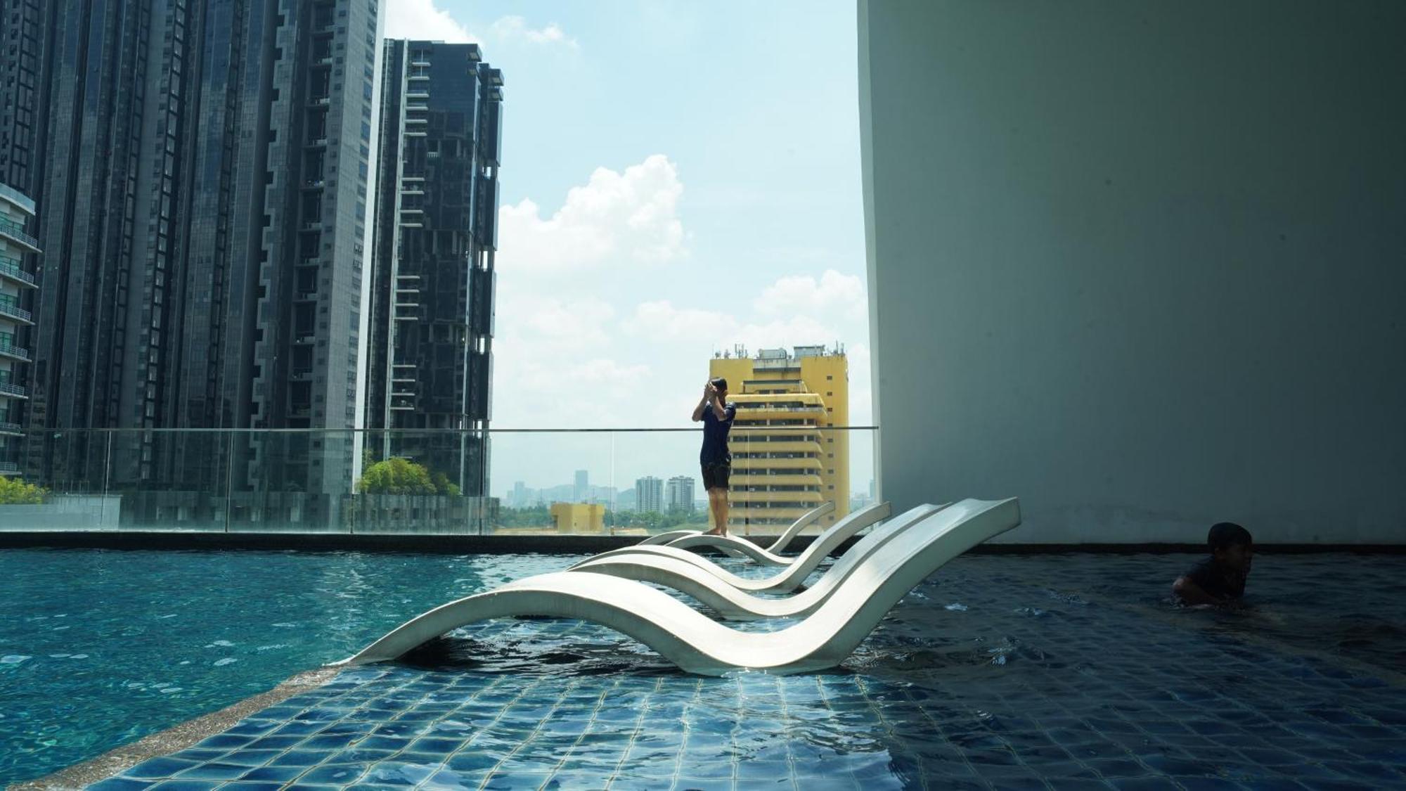 Reizz Residence By Elysium Kuala Lumpur Exteriör bild