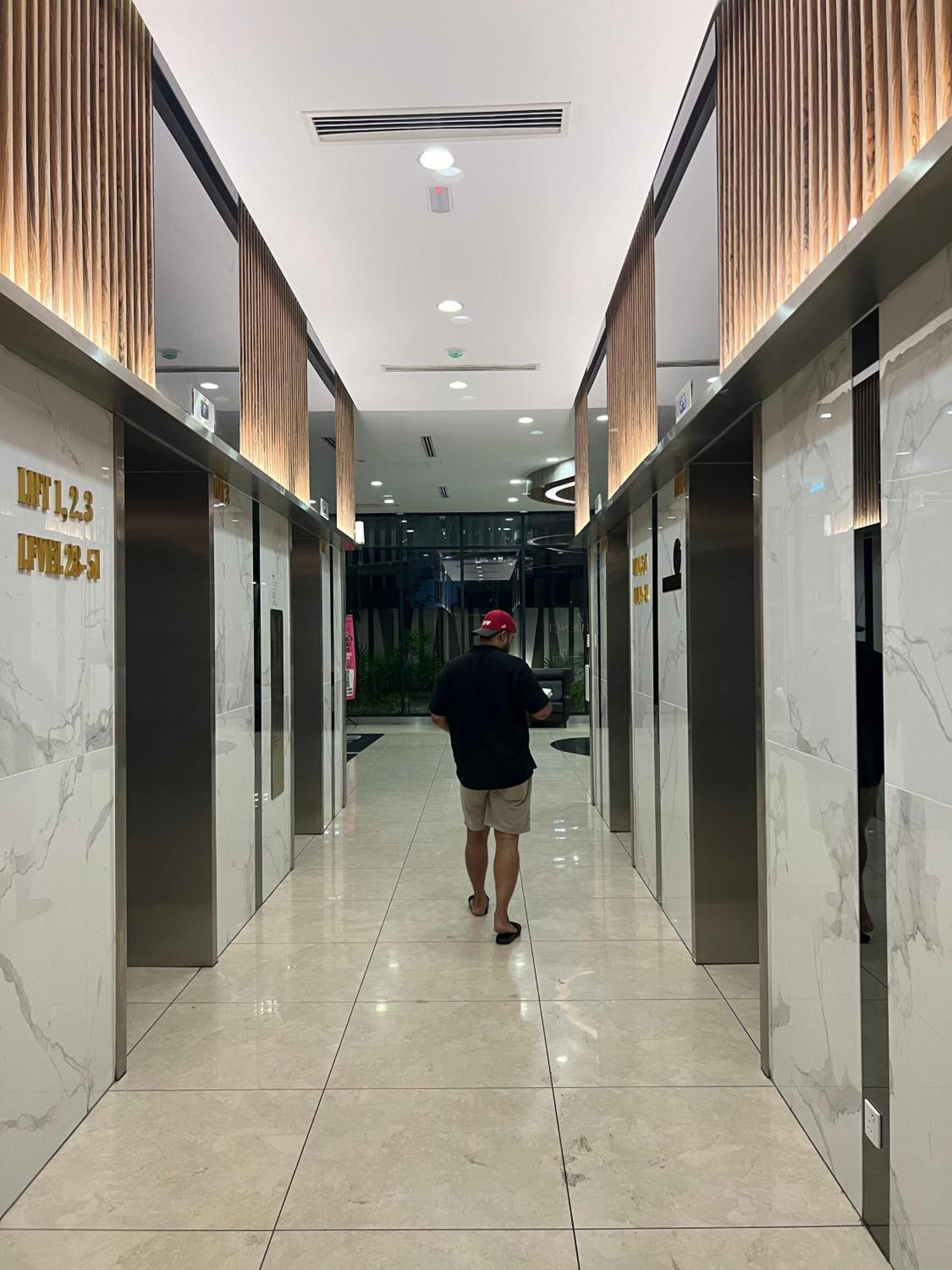 Reizz Residence By Elysium Kuala Lumpur Exteriör bild