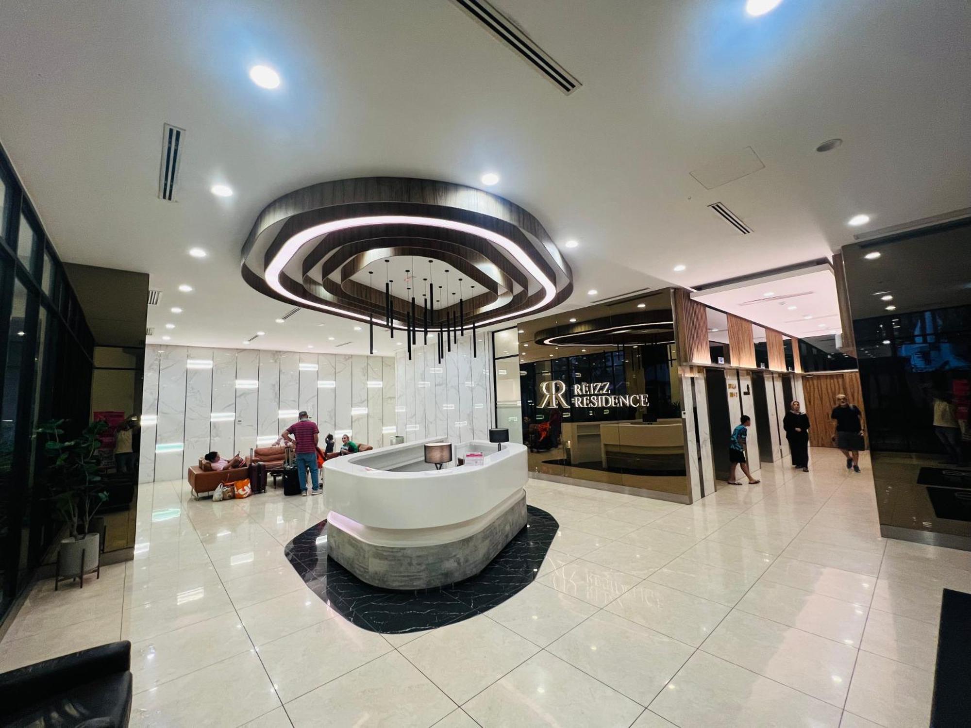 Reizz Residence By Elysium Kuala Lumpur Exteriör bild