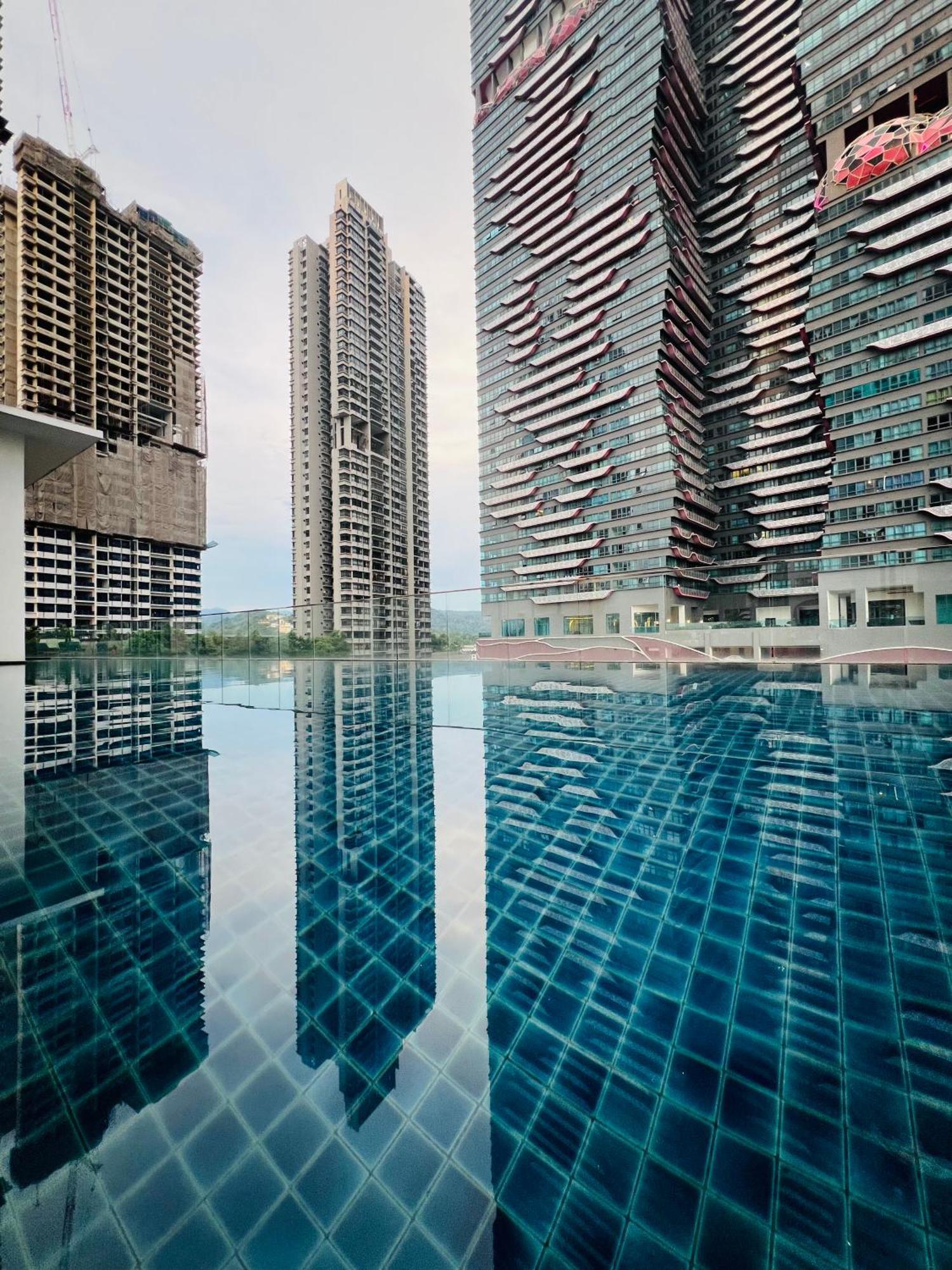 Reizz Residence By Elysium Kuala Lumpur Exteriör bild